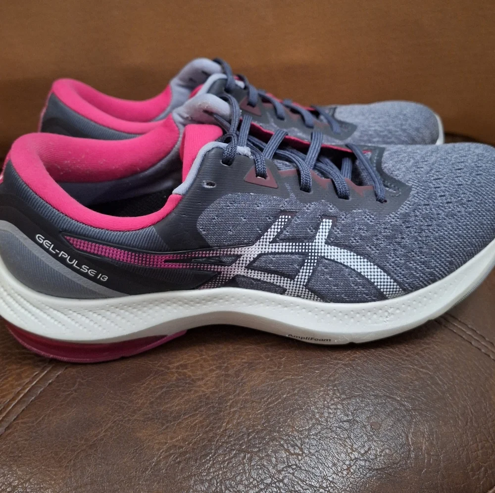 Asics GEL-Pulse 13 Gray and Pink Women's Running Shoes